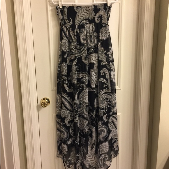 High-Low Summer Dress - Picture 2 of 3